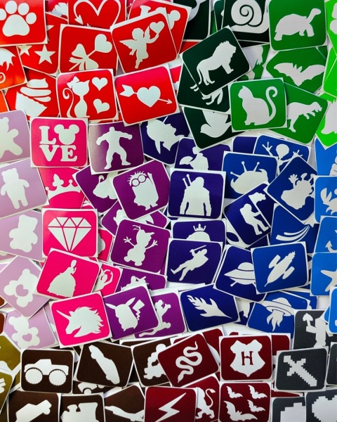 Mix 100 sztuk- szablony do tatuaży brokatowych