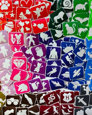 Mix 200 sztuk- szablony do tatuaży brokatowych